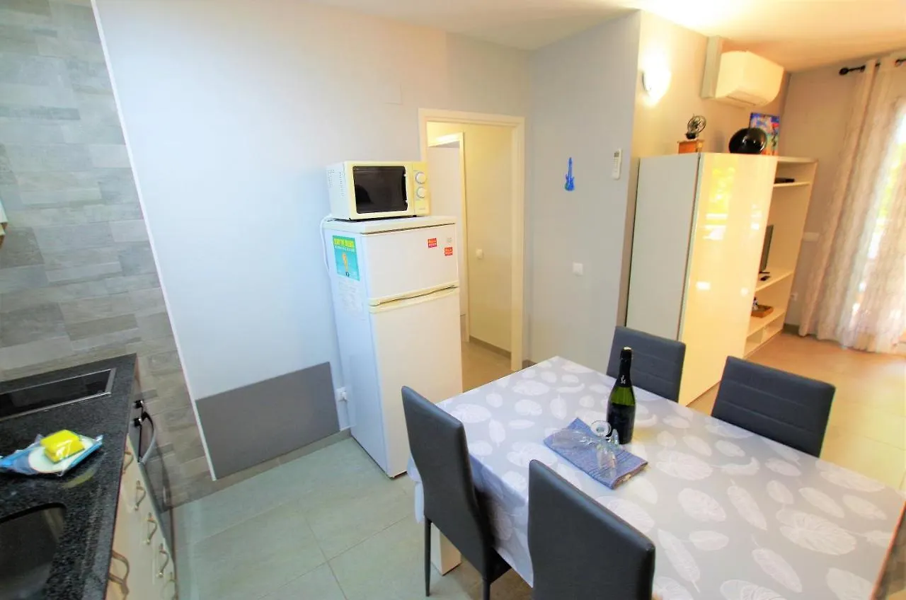 V&V Lloret- Apartamento Blanc Precioso Apartamento Con Piscina Comunitaria Y Aire Acondicionado Lloret de Mar Hiszpania