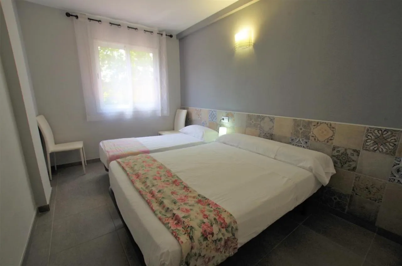 V&V Lloret- Apartamento Blanc Precioso Apartamento Con Piscina Comunitaria Y Aire Acondicionado Lloret de Mar 0*,  Hiszpania